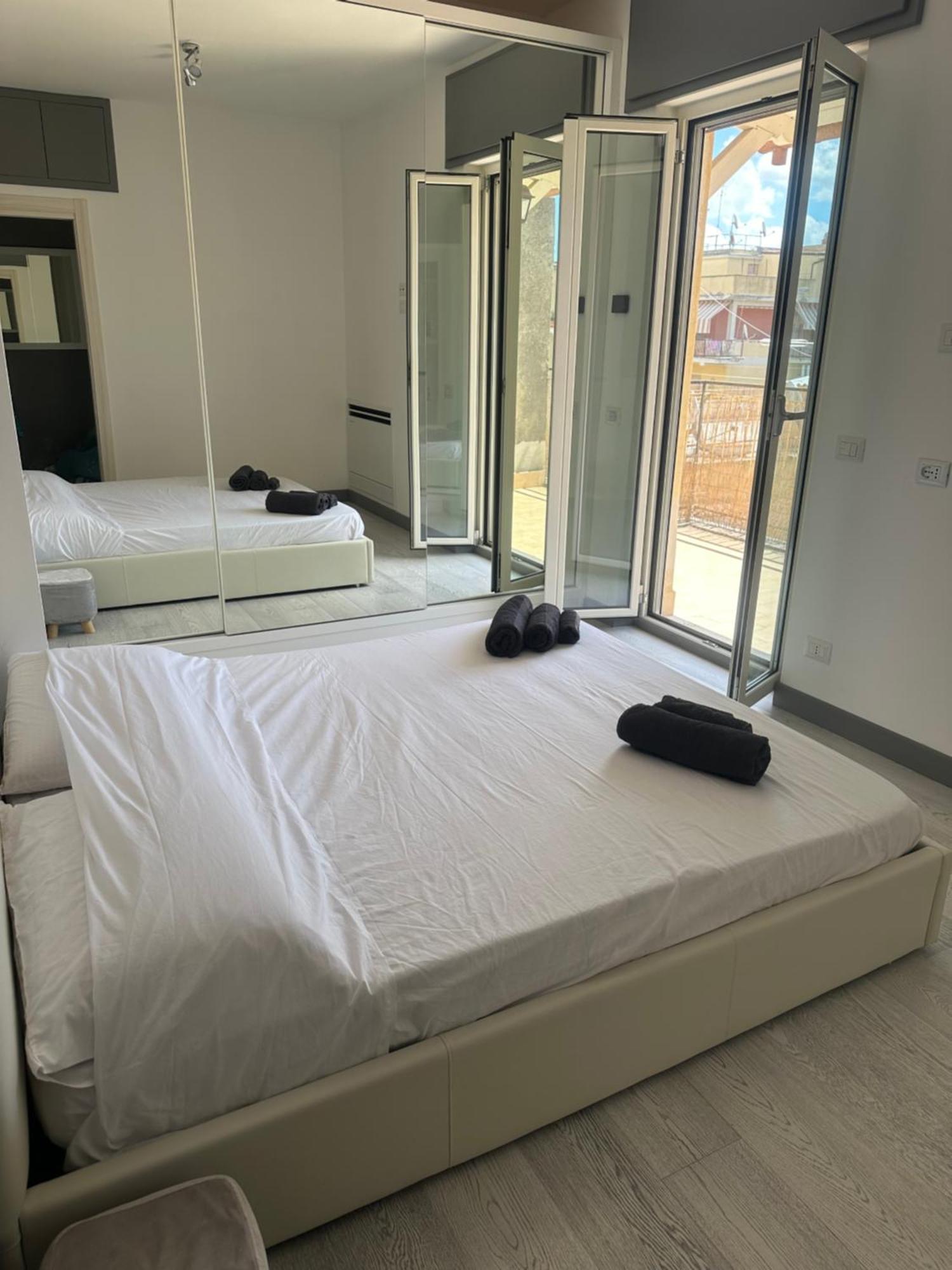 Roby S House Apartment Roma Ngoại thất bức ảnh